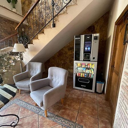 Hostal La Posada Torrellano Ngoại thất bức ảnh