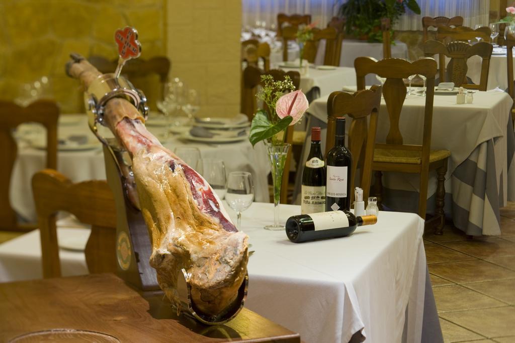 Hostal La Posada Torrellano Ngoại thất bức ảnh