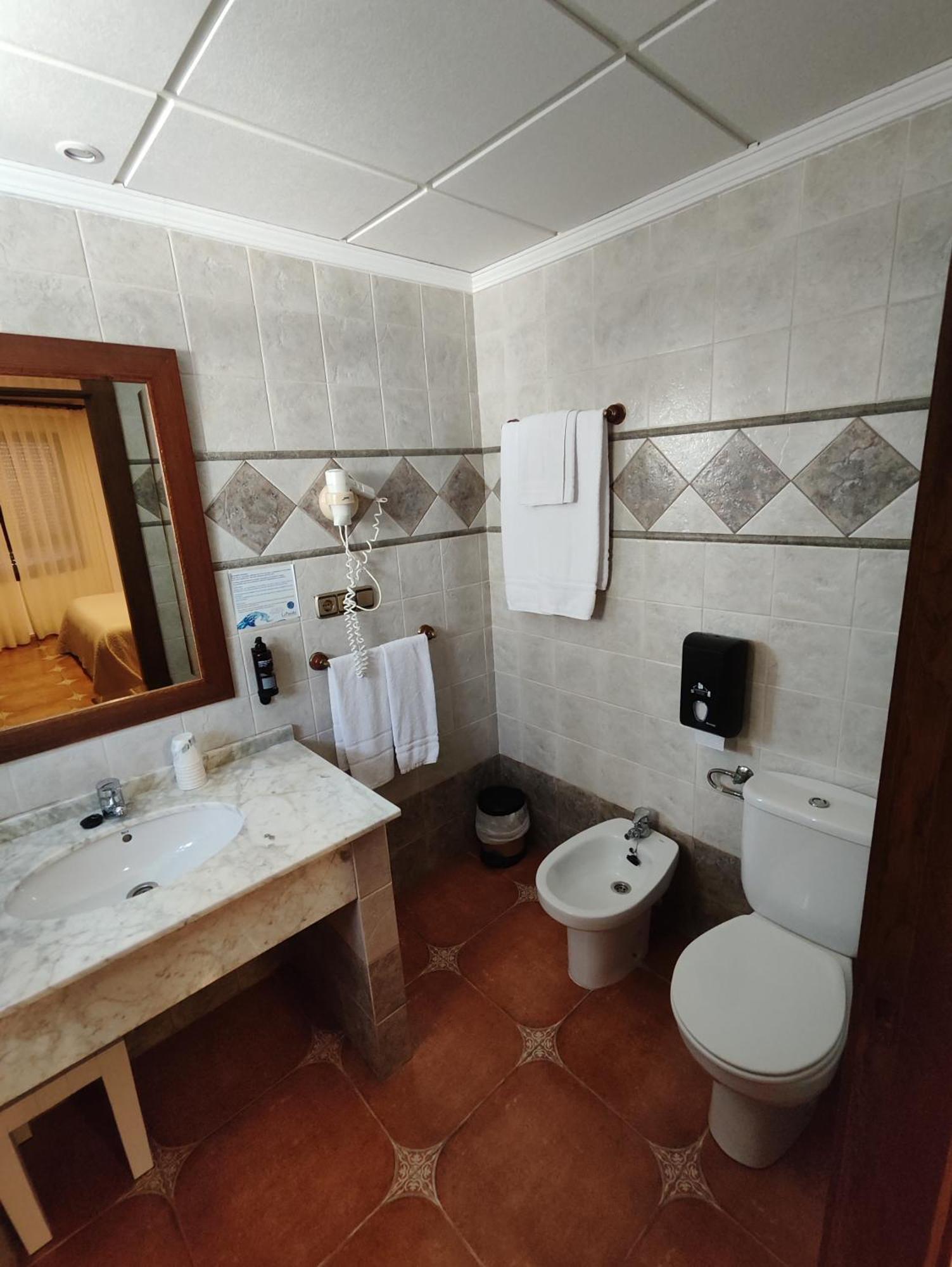 Hostal La Posada Torrellano Ngoại thất bức ảnh