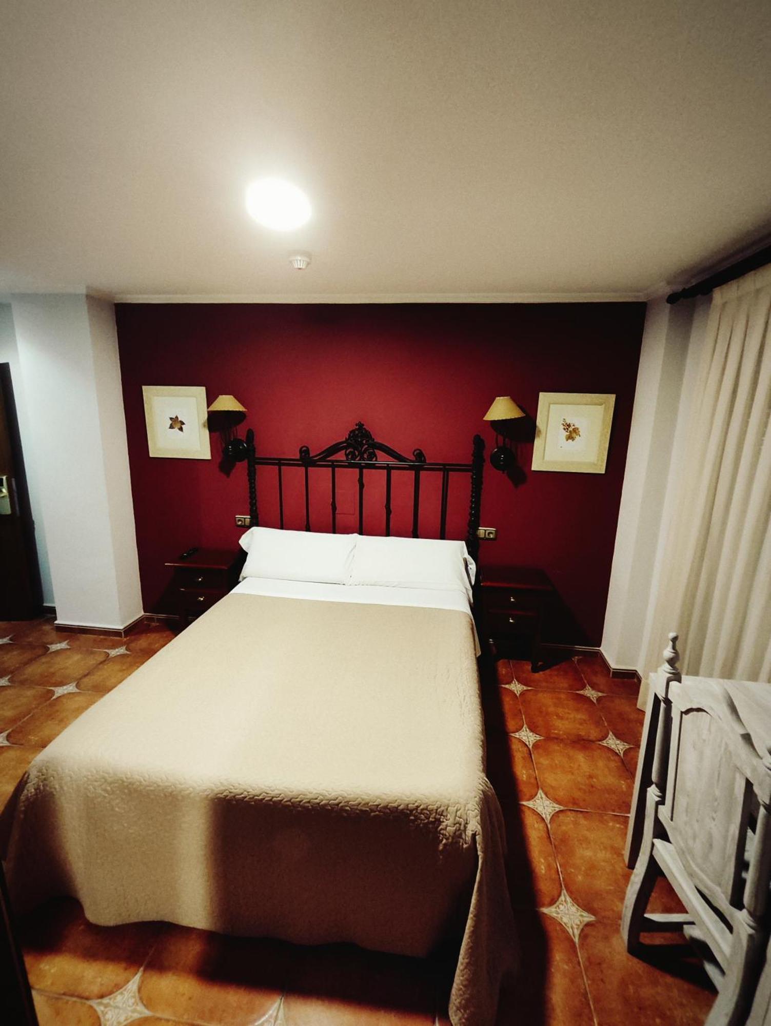 Hostal La Posada Torrellano Ngoại thất bức ảnh
