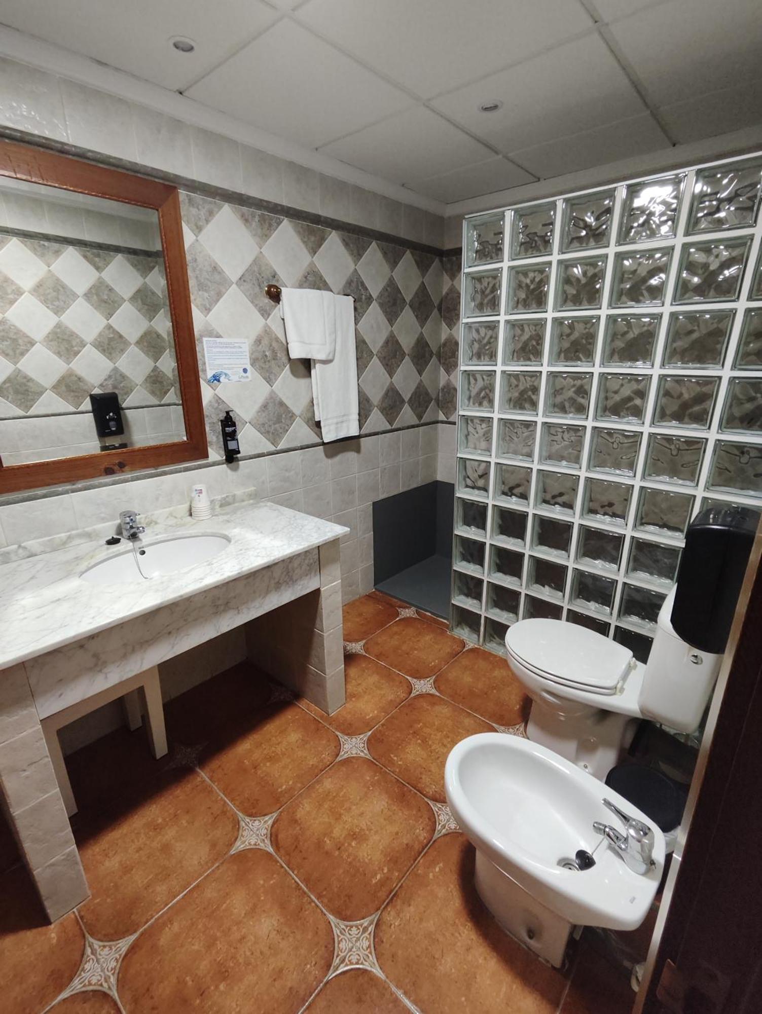 Hostal La Posada Torrellano Ngoại thất bức ảnh