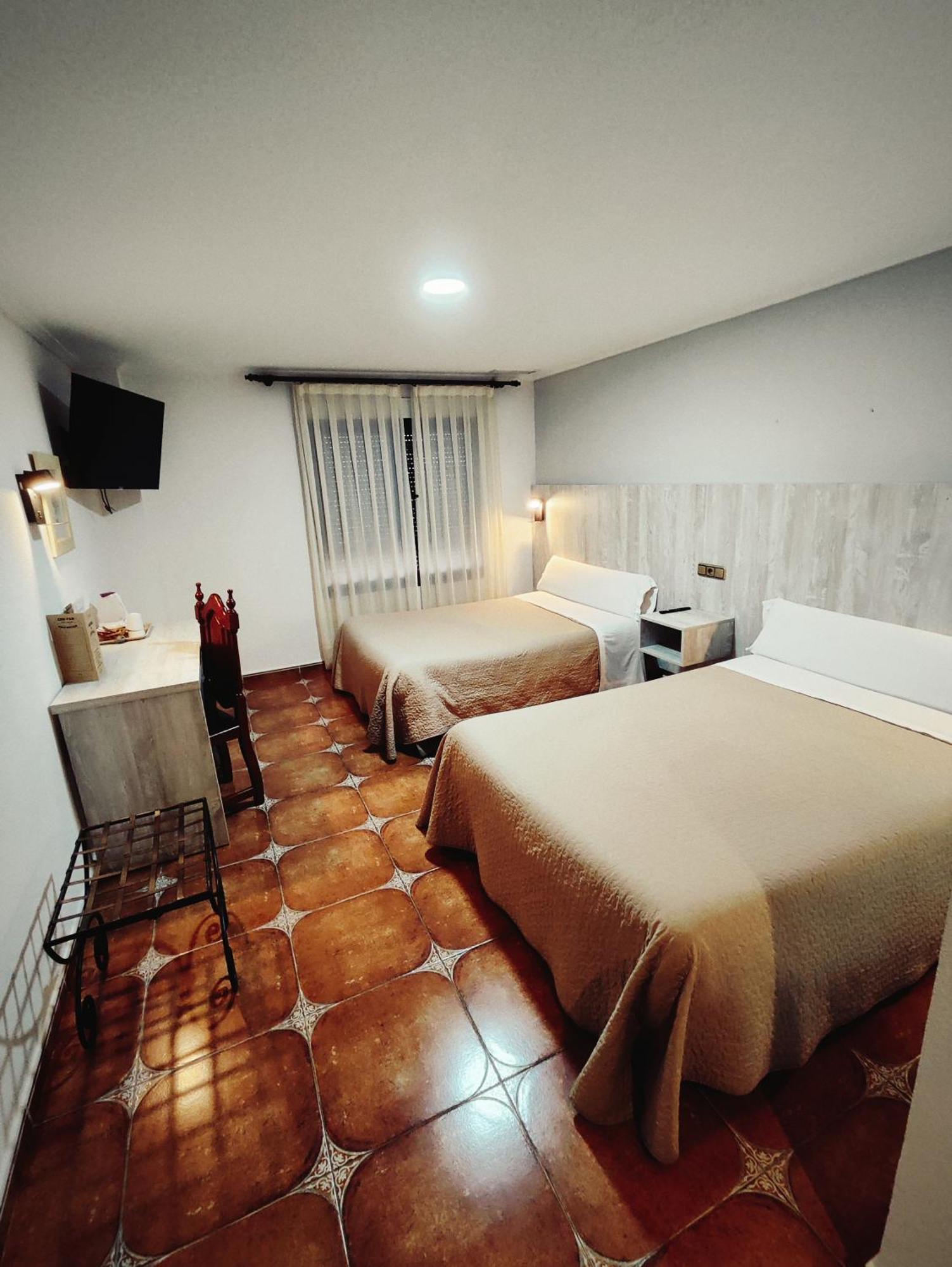 Hostal La Posada Torrellano Ngoại thất bức ảnh